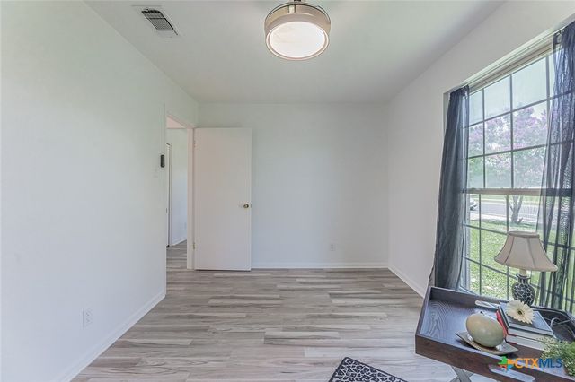 704 W Mary Jane Drive, Killeen, TX 76541