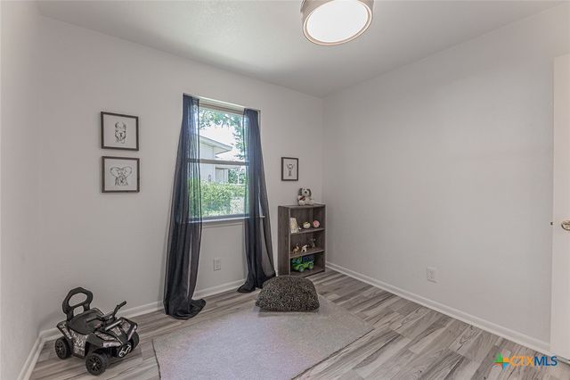 704 W Mary Jane Drive, Killeen, TX 76541