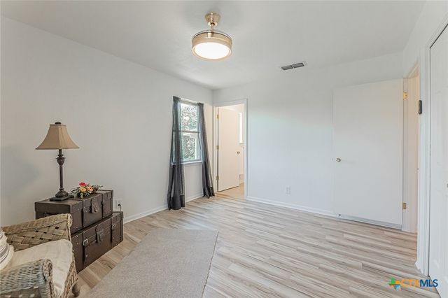 704 W Mary Jane Drive, Killeen, TX 76541