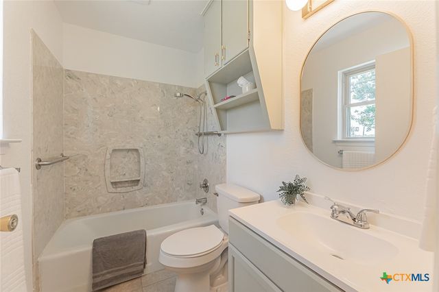 704 W Mary Jane Drive, Killeen, TX 76541