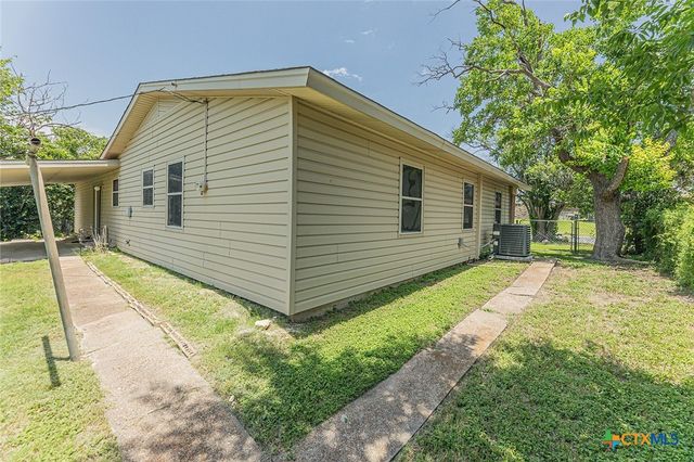 704 W Mary Jane Drive, Killeen, TX 76541