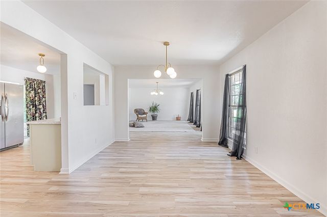 704 W Mary Jane Drive, Killeen, TX 76541