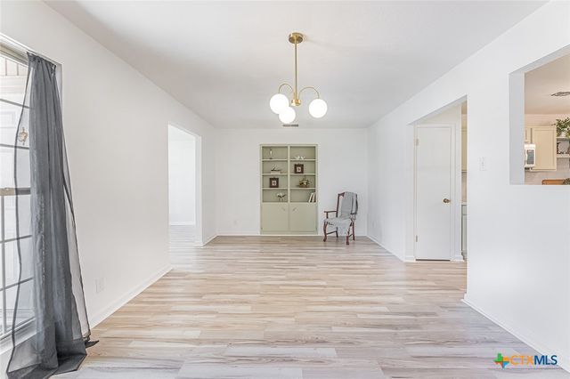 704 W Mary Jane Drive, Killeen, TX 76541