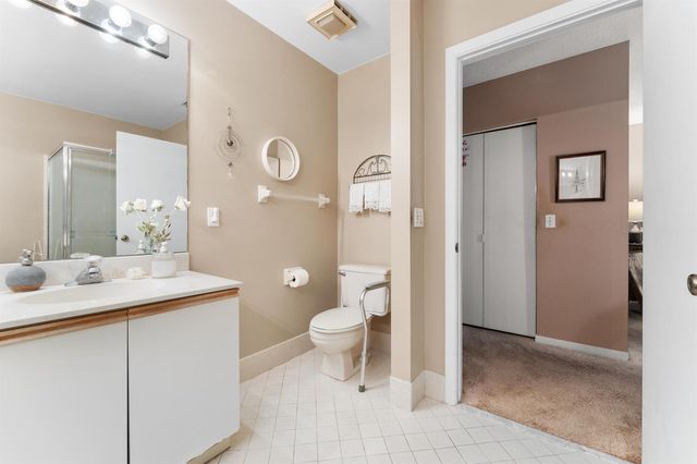5226 Europa Drive G, Boynton Beach, FL 33437