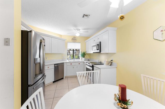 5226 Europa Drive G, Boynton Beach, FL 33437