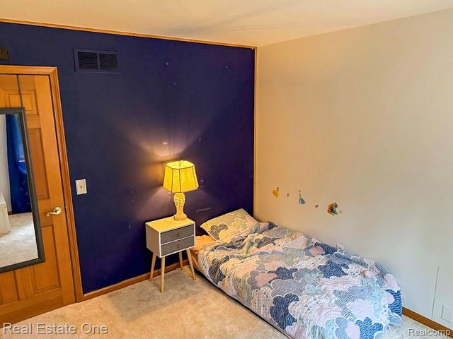 11514 Kings Knight Circle, Grand Blanc, MI 48439