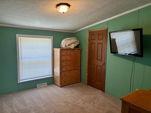 1281 64th Street, Fennville, MI 49408
