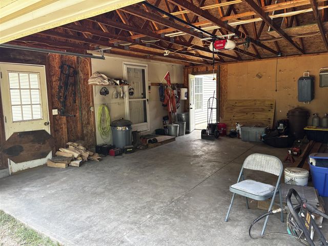 1281 64th Street, Fennville, MI 49408