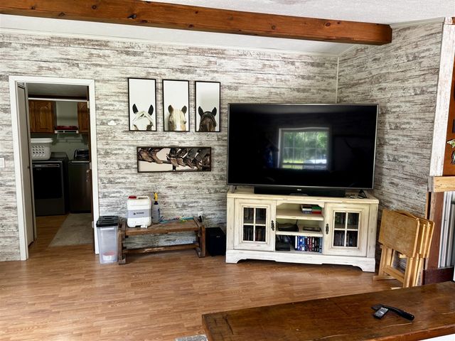 1281 64th Street, Fennville, MI 49408