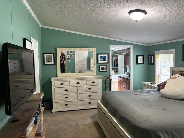 1281 64th Street, Fennville, MI 49408