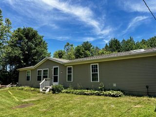 1281 64th Street, Fennville, MI 49408