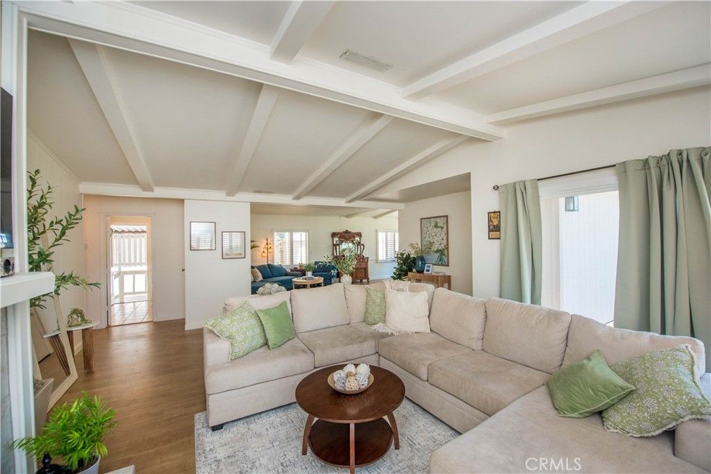 Image 12 of property listing at 2275 W 25th Street 12, San Pedro, CA 90732