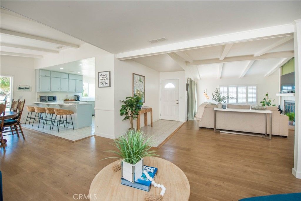 Image 17 of property listing at 2275 W 25th Street 12, San Pedro, CA 90732