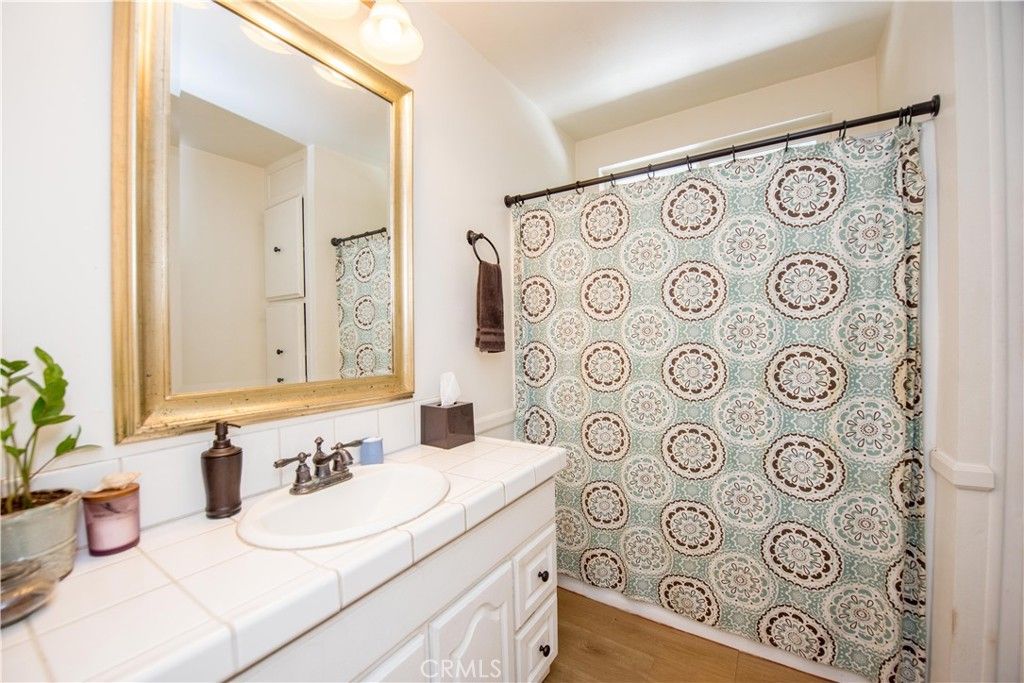Image 36 of property listing at 2275 W 25th Street 12, San Pedro, CA 90732