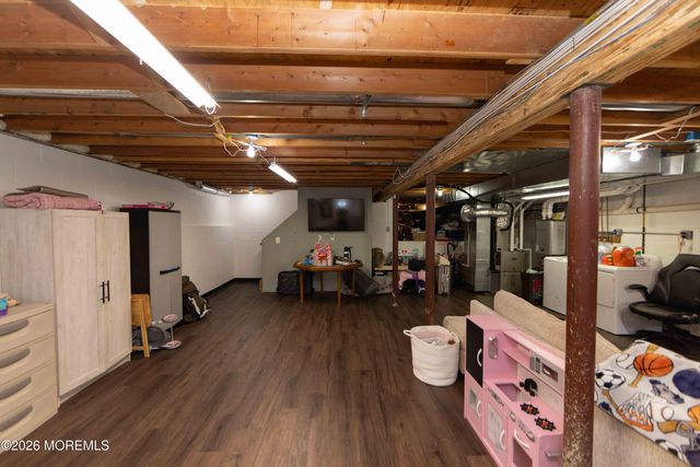1217 Lawrence Avenue, Toms River, NJ 08757