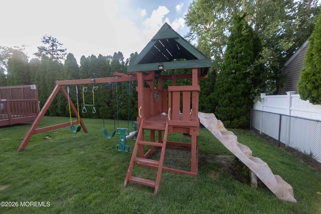 1217 Lawrence Avenue, Toms River, NJ 08757