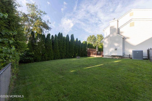 1217 Lawrence Avenue, Toms River, NJ 08757