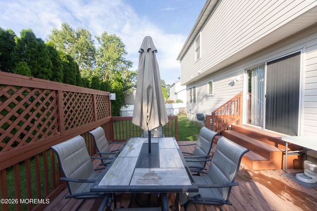 1217 Lawrence Avenue, Toms River, NJ 08757