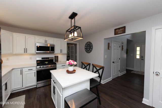 1217 Lawrence Avenue, Toms River, NJ 08757