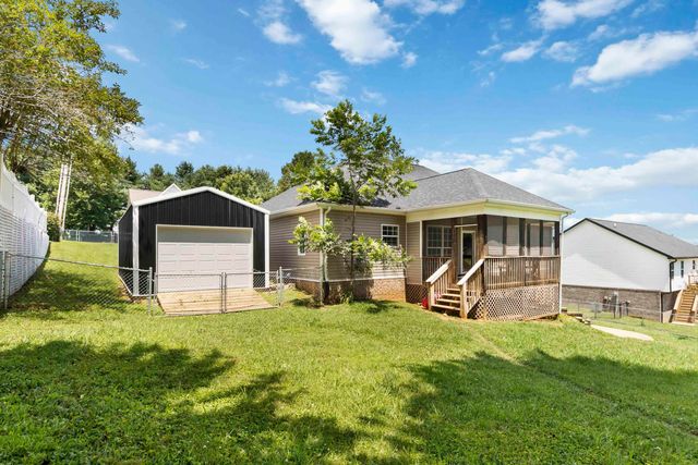 135 Park Lane, Science Hill, KY 42553