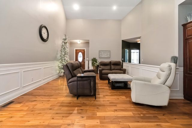 135 Park Lane, Science Hill, KY 42553