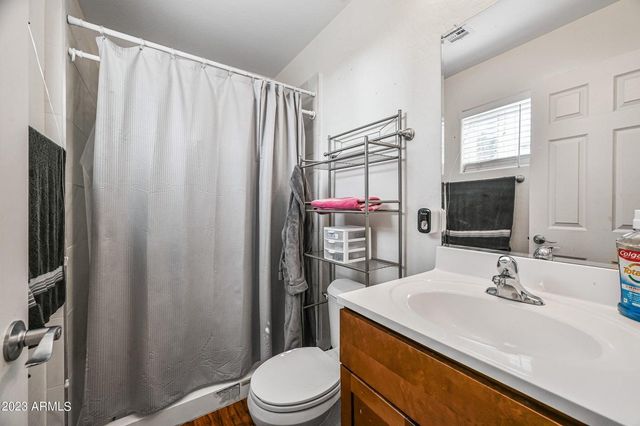 619 S Pioneer Apt B, Mesa, AZ 85204