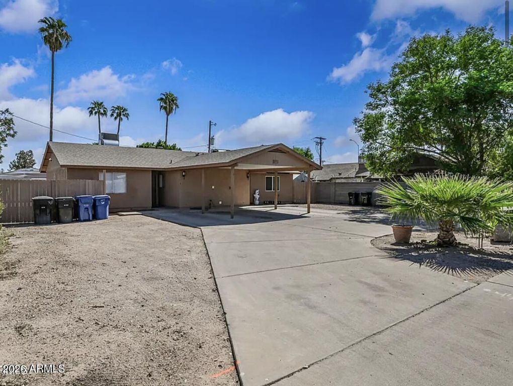 619 S Pioneer Apt B, Mesa, AZ 85204