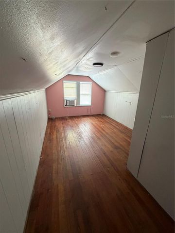 528 N ADELLE AVENUE, Deland, FL 32720