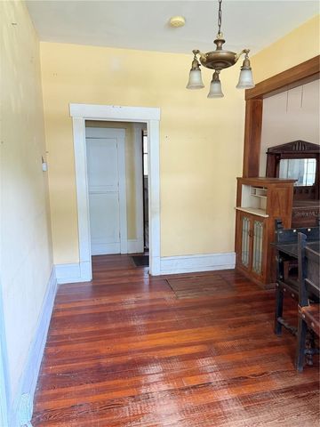 528 N ADELLE AVENUE, Deland, FL 32720