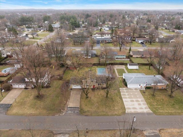 7458 Coconut Drive, Georgetown Twp, MI 49428