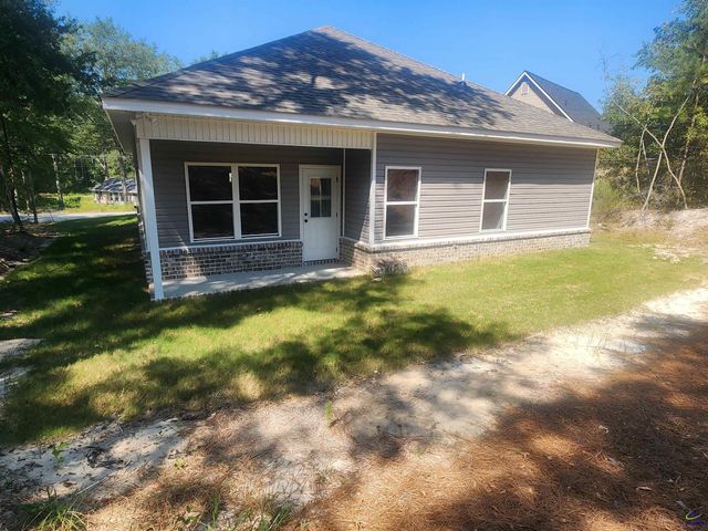 102 Silver Maple, Byron, GA 31008