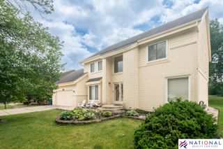 37709 Glengrove Drive, Farmington Hills, MI 48331