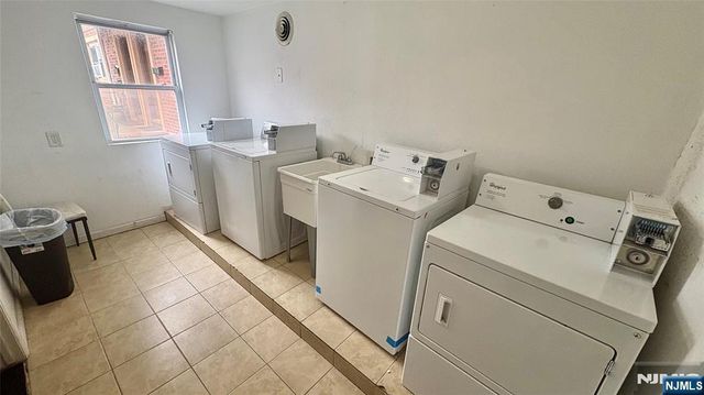 299 Main Street 7, Lodi, NJ 07644