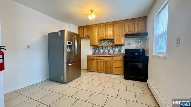 299 Main Street 7, Lodi, NJ 07644