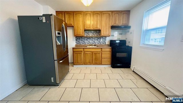 299 Main Street 7, Lodi, NJ 07644