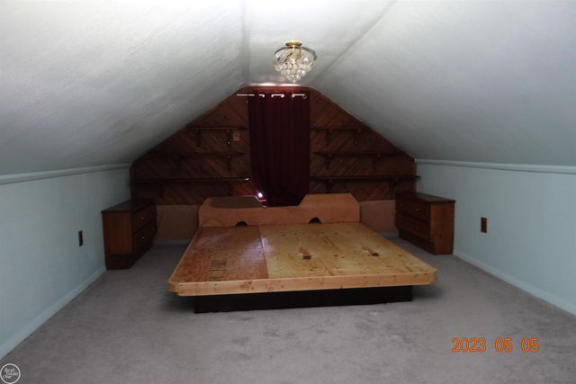 6925 AUTOMOBILE ROAD, Twin Lake, MI 49457