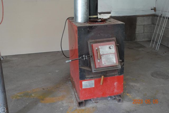 6925 AUTOMOBILE ROAD, Twin Lake, MI 49457