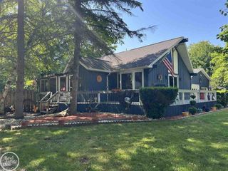6925 AUTOMOBILE ROAD, Twin Lake, MI 49457