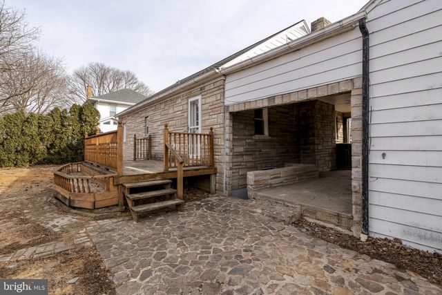 625 N LINCOLN ST, Palmyra, PA 17078