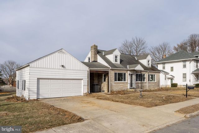 625 N LINCOLN ST, Palmyra, PA 17078