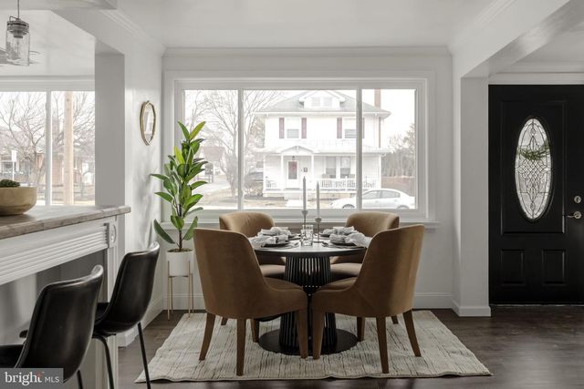 625 N LINCOLN ST, Palmyra, PA 17078