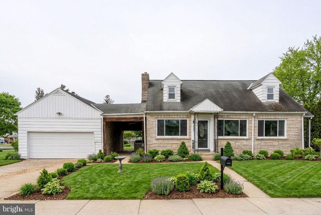 625 N LINCOLN ST, Palmyra, PA 17078