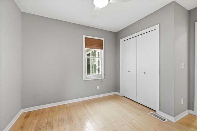 1264 Hoyt Avenue W, Saint Paul, MN 55108