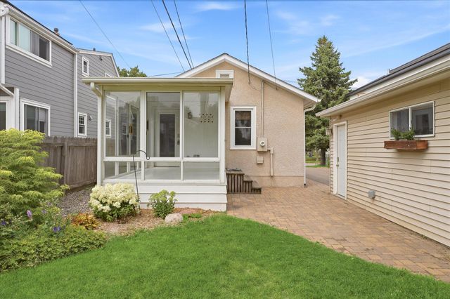 1264 Hoyt Avenue W, Saint Paul, MN 55108