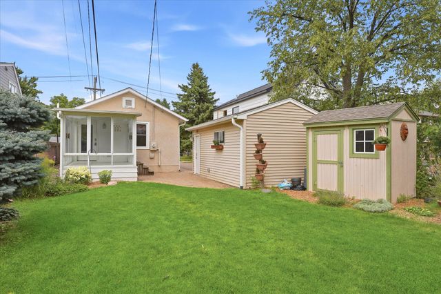 1264 Hoyt Avenue W, Saint Paul, MN 55108