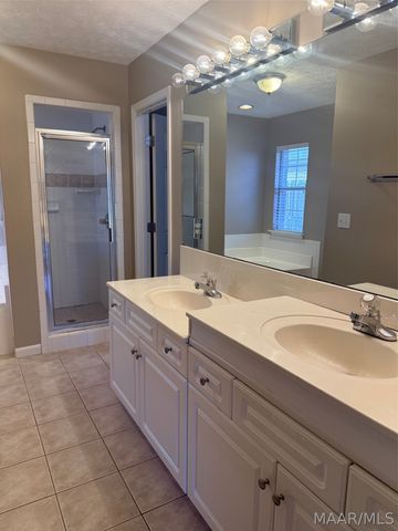8718 Wildbriar Lane, Montgomery, AL 36117