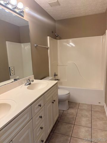 8718 Wildbriar Lane, Montgomery, AL 36117