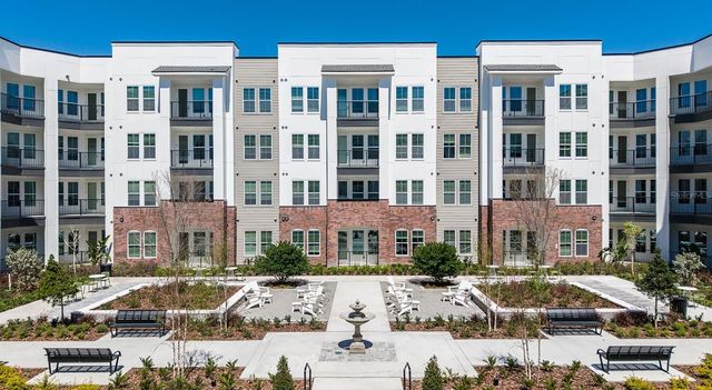 700 AULTMAN STREET Kowtown, Kissimmee, FL 34741