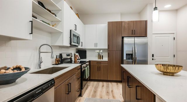 700 AULTMAN STREET Kowtown, Kissimmee, FL 34741