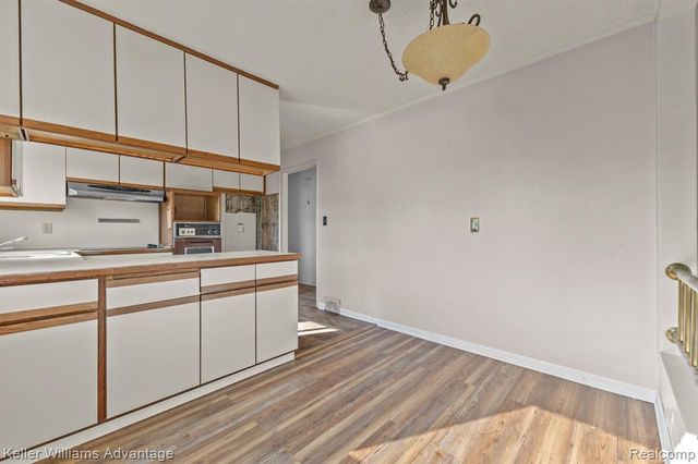 8735 Ringwood Drive, Commerce Twp, MI 48382